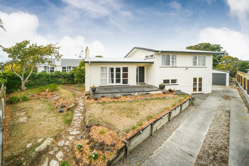 38 Holdsworth Avenue, Milson, Palmerston North - Carousel 1