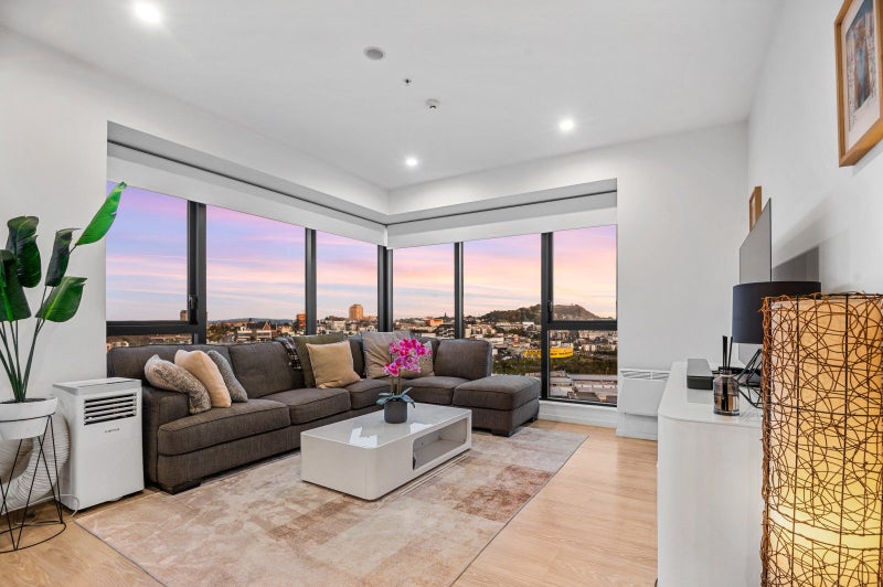 1403/8 Hereford Street, Freemans Bay, Auckland - Carousel 1