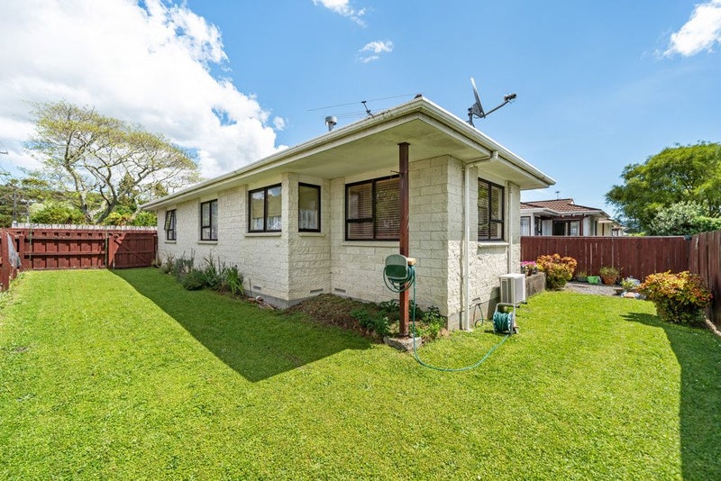 1/3 Ebdentown Street, Ebdentown, Upper Hutt - Carousel 2