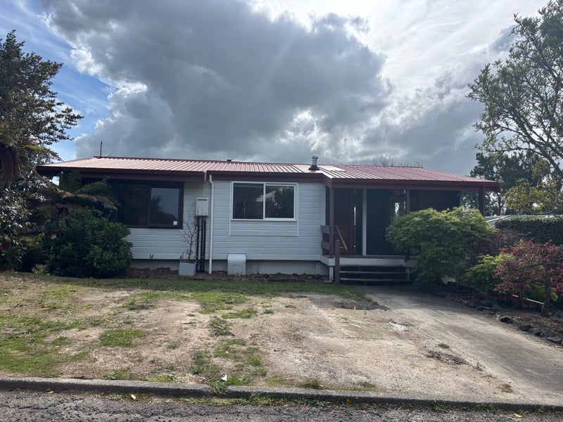 41 Brookview Court, Queenwood, Hamilton - Carousel 2