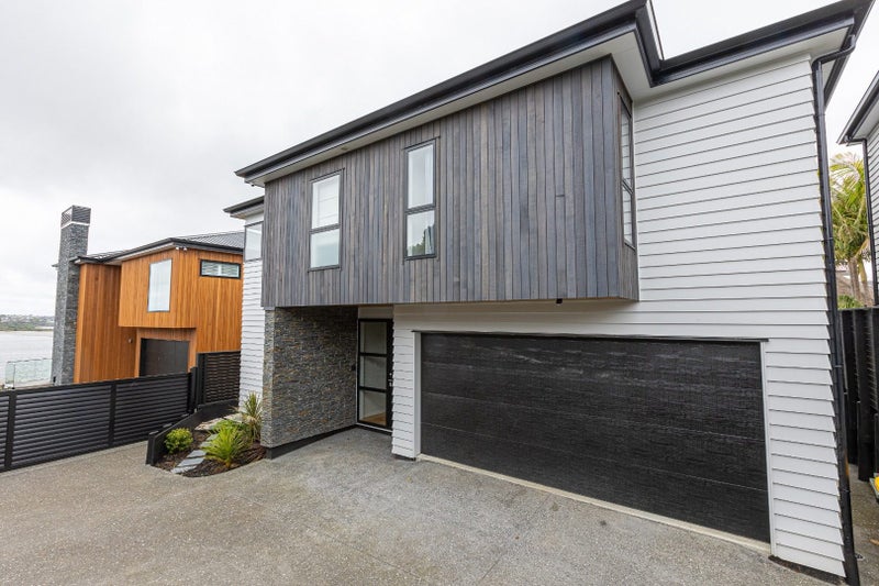 47B Takutai Avenue, Half Moon Bay, Auckland - Carousel 1