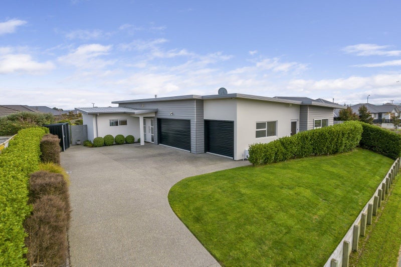 9 Silicon Way, Fitzherbert, Palmerston North - Carousel 2