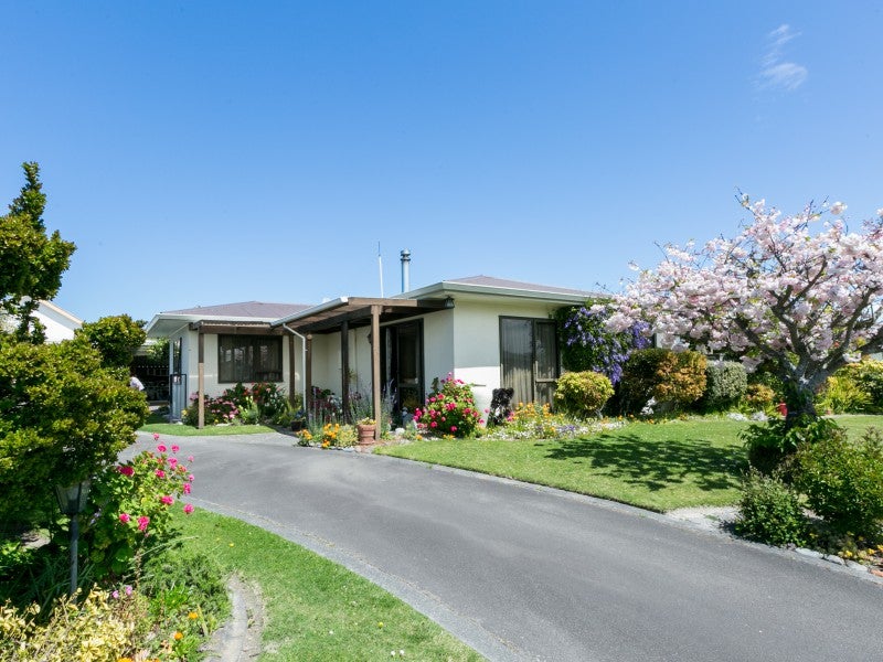 16 Cardiff Place, Tamatea, Napier - Carousel 1