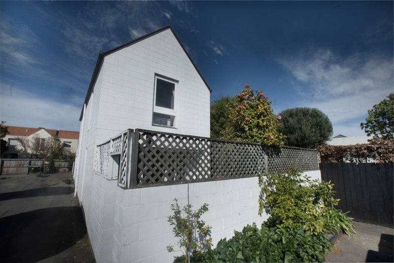 2/38 Andover Street, Merivale, Christchurch - Carousel 1