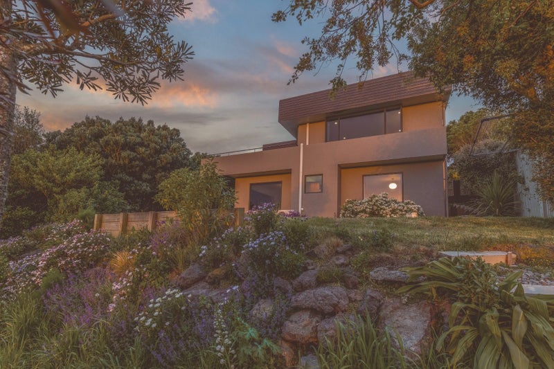 3 Plains View, Mount Pleasant, Christchurch - Carousel 1