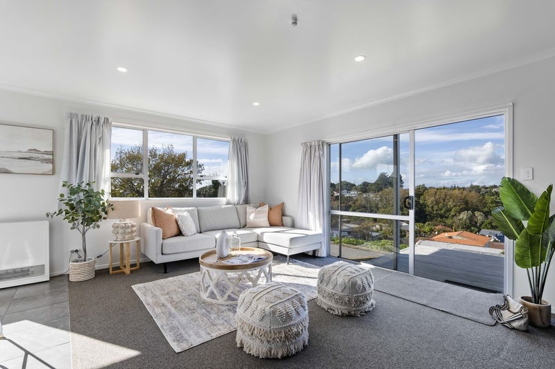 7C Fairview Place, Westown, New Plymouth - Carousel 2