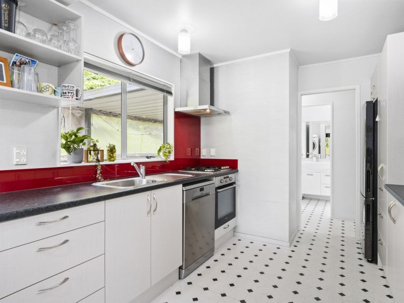 127B Darraghs Road, Brookfield, Tauranga - Carousel 2