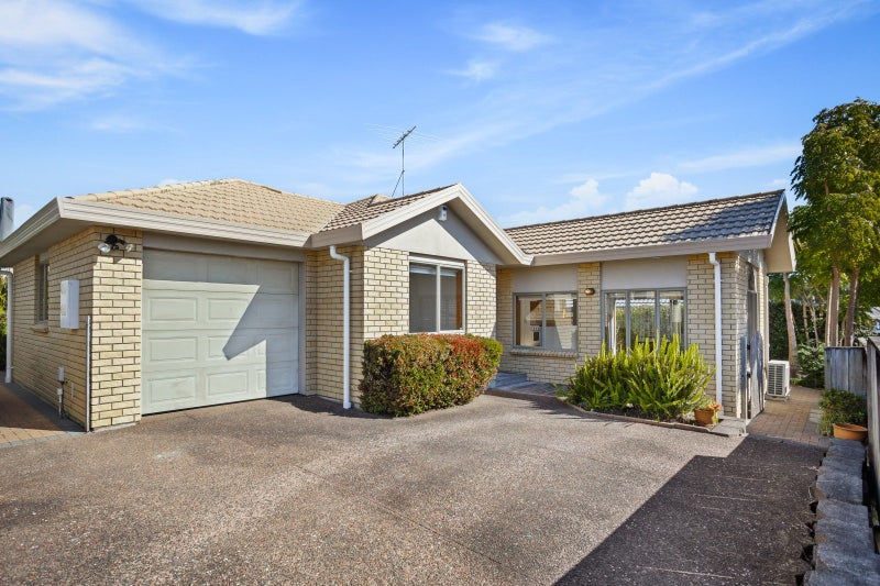7 Angel Way, Stanmore Bay, Whangaparaoa - Carousel 1