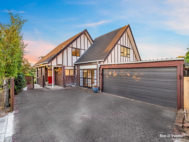 2/20 Kentigern Close, Pakuranga, Auckland - Carousel 1