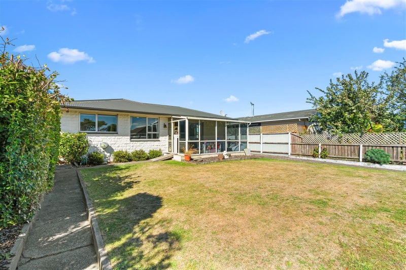 13 Davidson Crescent, Hornby, Christchurch - Carousel 1