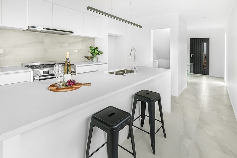 11 Oku Close, Hillcrest, Hamilton - Carousel 2