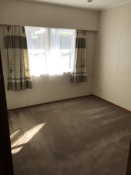 13 The Rosebowl, Sunnyhills, Auckland - Carousel 18