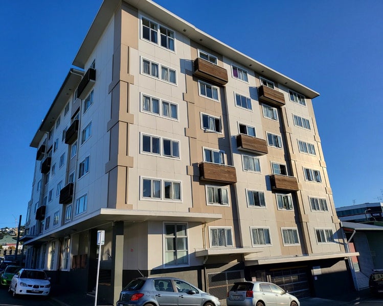 503/12 Martin Square, Te Aro, Wellington - Carousel 9