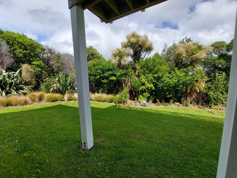 10 Arahanga Grove, Maupuia, Wellington - Carousel 7