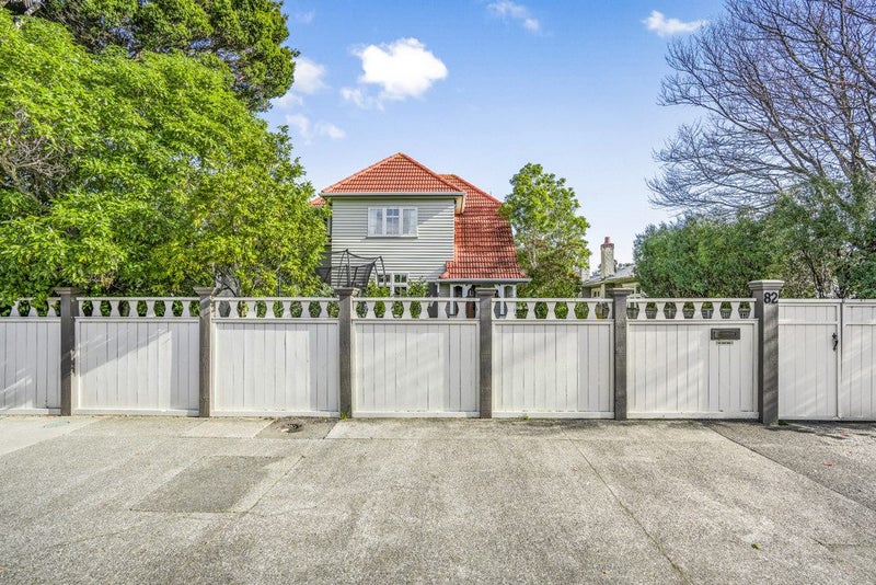 82 Woburn Road, Woburn, Lower Hutt - Carousel 2