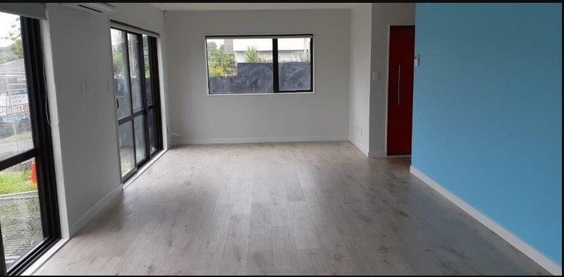 7D Holland Avenue, Point England, Auckland - Carousel 2