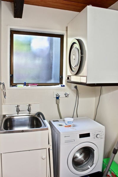 12 Panorama Road, Clifton, Christchurch - Carousel 23