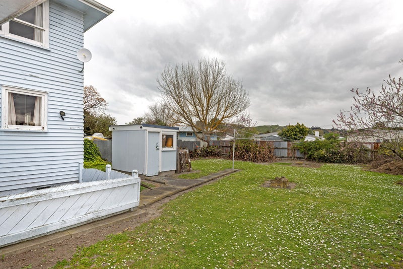 17 Fleming Street, Outer Kaiti, Gisborne - Carousel 14