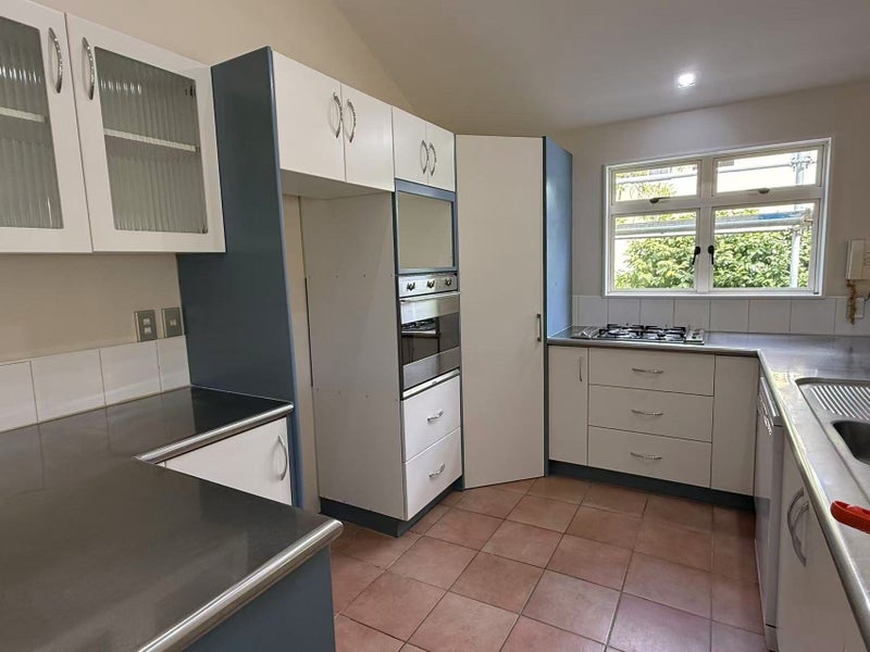 313 Mount Eden Road, Mount Eden, Auckland - Carousel 2