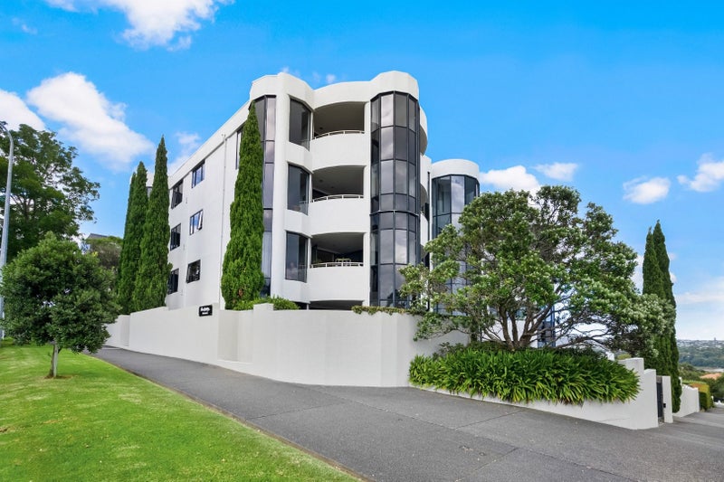 6/23 Coates Avenue, Orakei, Auckland - Carousel 2