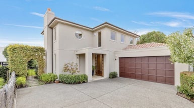 11 Aumoe Avenue, St Heliers, Auckland - Carousel 1
