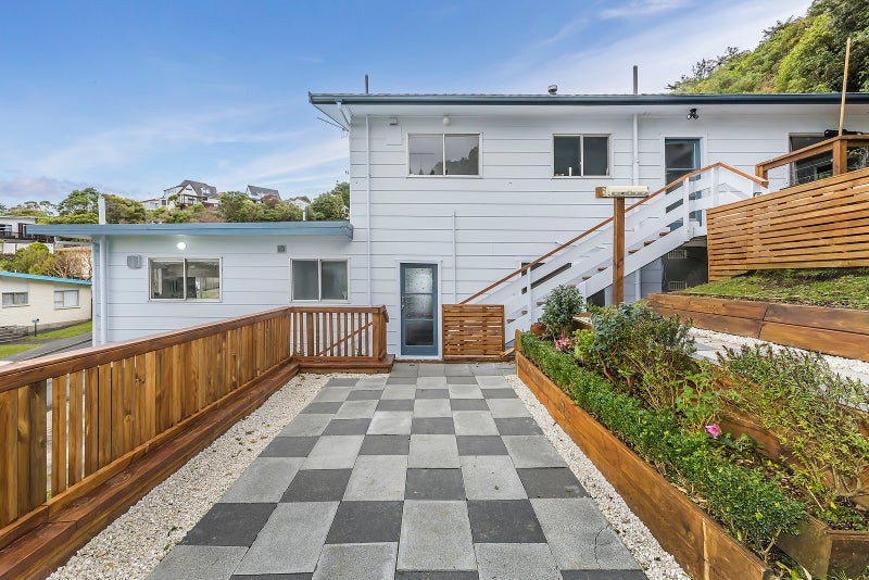 2/152 Broderick Road, Johnsonville, Wellington - Carousel 1