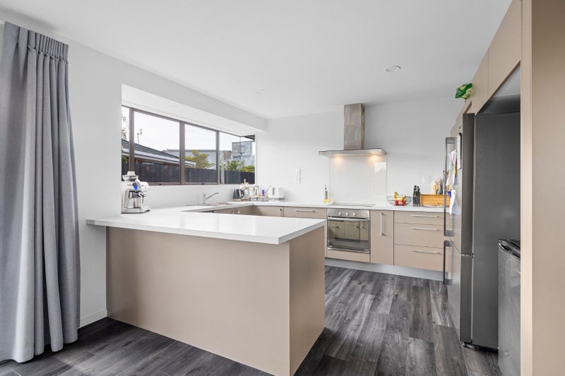 25 Tivoli Place, Bishopdale, Christchurch - Carousel 2