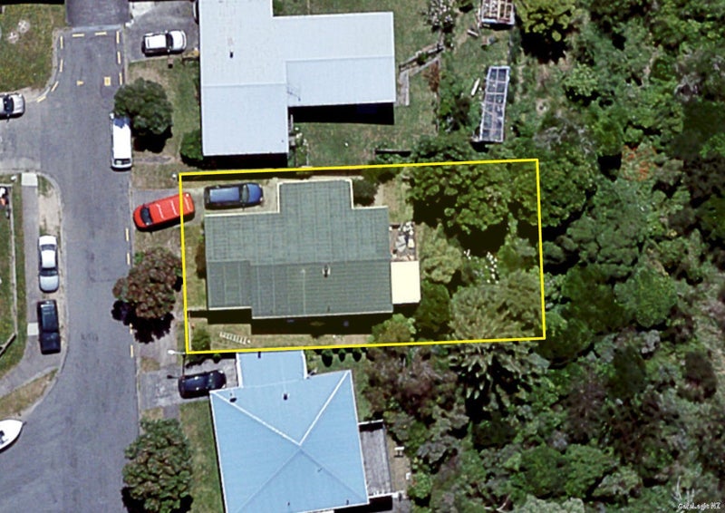 26 Waiwera Crescent, Maupuia, Wellington - Carousel 14