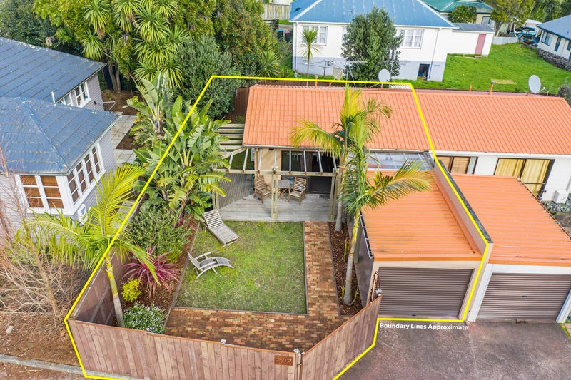 2/0 Grotto Street, Te Papapa, Auckland - Carousel 2