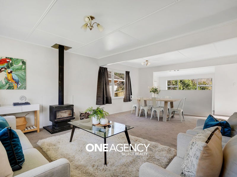 90 Wood Street, Wainuiomata, Lower Hutt - Carousel 2