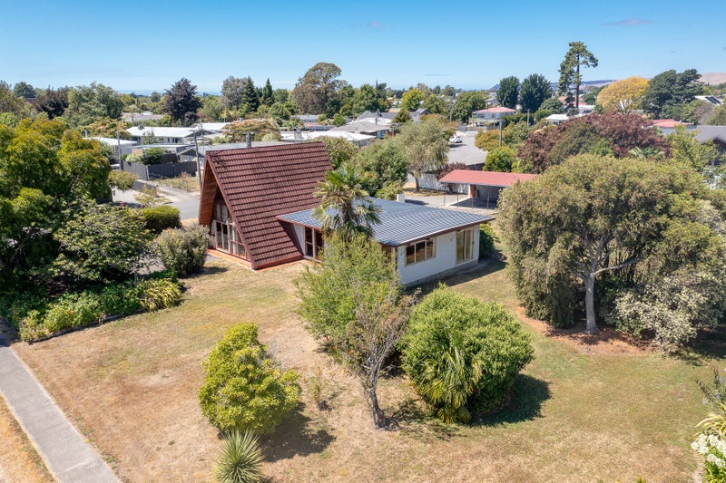 8 Hiley Street, Springlands, Blenheim - Carousel 1