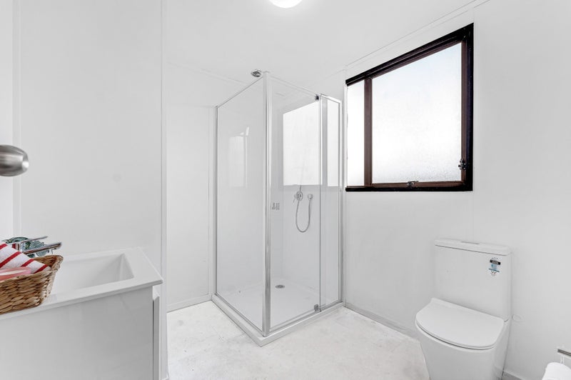 2/21 Nearco Street, Randwick Park, Auckland - Carousel 16