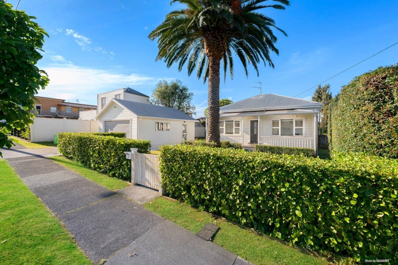 10 Kings Road, Panmure, Auckland - Carousel 2