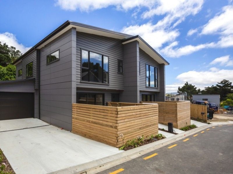 27 Brindle Way, Newlands, Wellington - Carousel 1