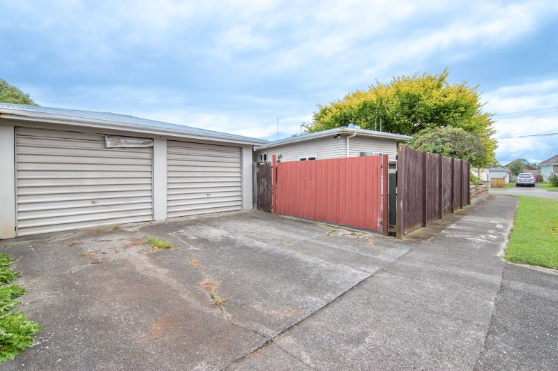 30 Ronberg Street, Highbury, Palmerston North - Carousel 20