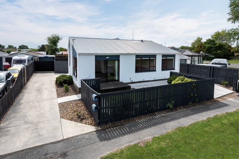1/54 Arran Crescent, Woolston, Christchurch - Carousel 2