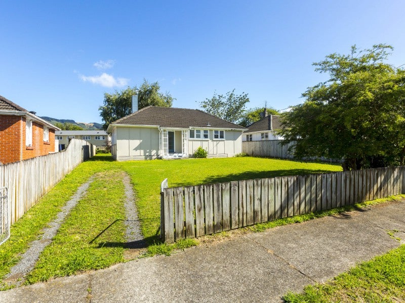 22 Maher Street, Elderslea, Upper Hutt - Carousel 2