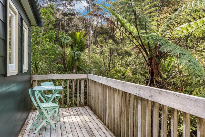 122 Monowai Road, Silverdale - Carousel 7