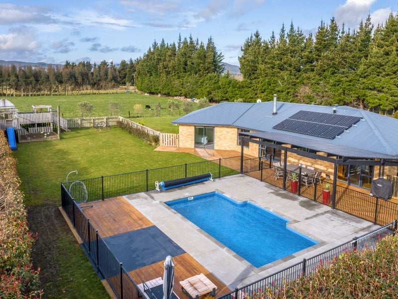 1176 State Highway 2, Masterton - Carousel 1