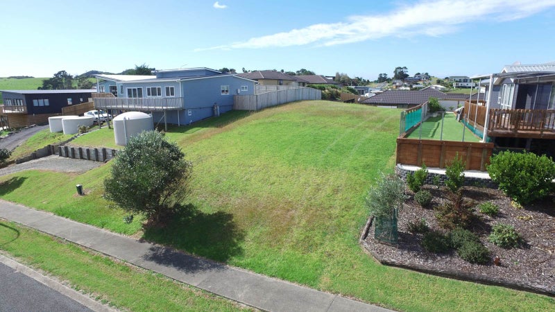 202 Thelma Road North, Mangawhai Heads, Mangawhai - Carousel 1