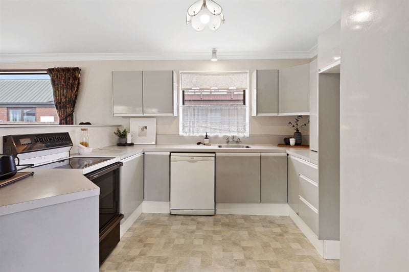 1/244 Main North Road, Redwood, Christchurch - Carousel 2