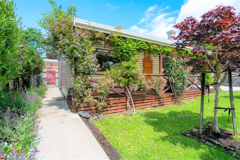 21 Hall Road, Sawyers Bay, Port Chalmers - Carousel 1