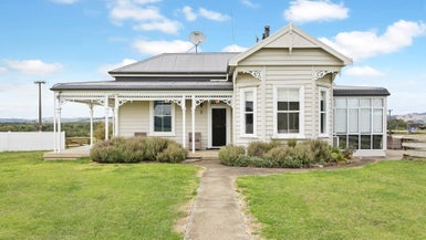 439 Aka Aka Road, Aka Aka, Waiuku - Carousel 1