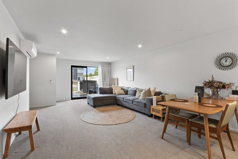 7 Gecko Lane, Hamilton Lake, Hamilton - Carousel 2