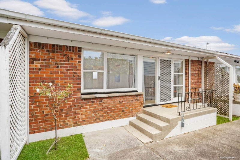 3/12 Viewland Avenue, Onehunga, Auckland - Carousel 1