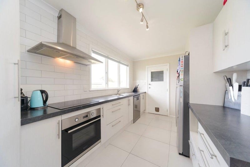 337 Botanical Road, West End, Palmerston North - Carousel 2