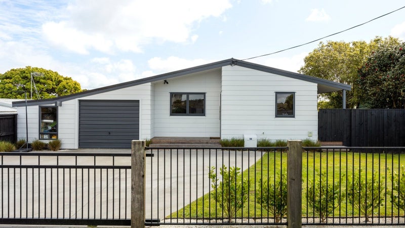 89 Peacockes Lane, Peacocke, Hamilton - Carousel 1