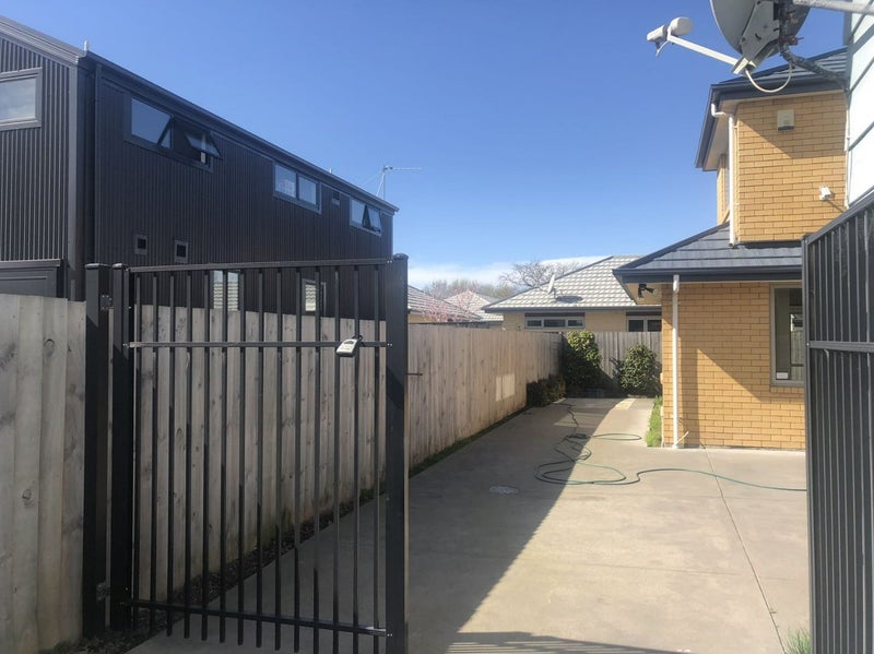 16 Collins Street, Addington, Christchurch - Carousel 20