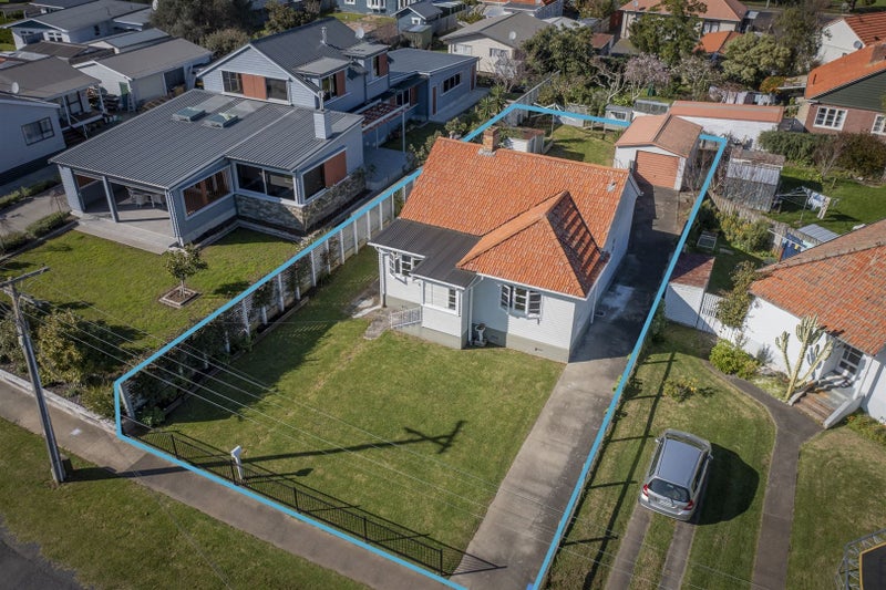 102 Clarence Street, Thames, Thames - Carousel 1