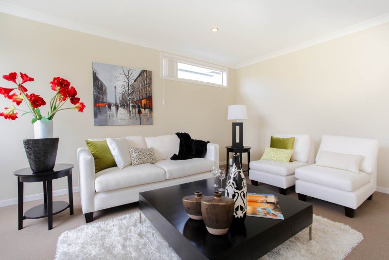 8 Hornbill Drive, Fairview Heights, Auckland - Carousel 2